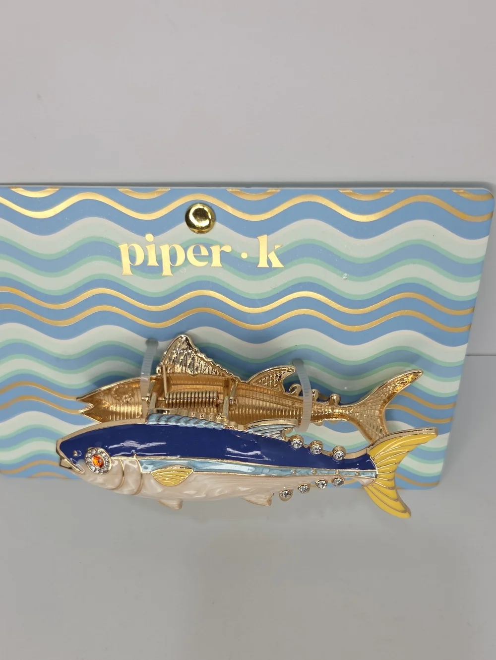 🐟▪️Piper K ▪️ Blue, Yellow & Pearl Fish Hair Metal Claw Clip